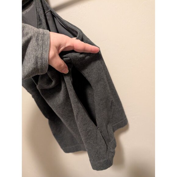 Aerodynamics Medium V-Neck Racer Back Tank Top - Picture 3 of 5